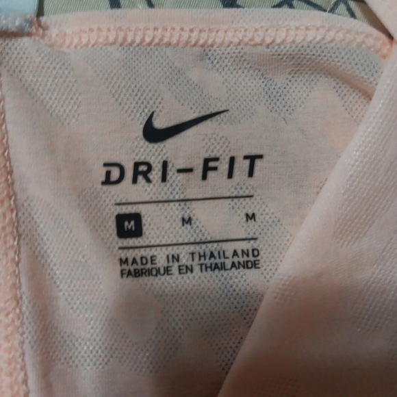2 Nike Dri-FIT Casual Sports T-Shirts - Picture 11 of 14